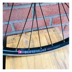 Roue Arrière Custom Bikelife X Collective 27.5 Pouces à Disk Noire - Wheeling Bike 19 Roue Arrière Custom Bikelife X Collective 27.5 Pouces à Disk Noire - Wheeling Bike -Vélos complets Remise roue arriere custom bikelife x collective 275 pouces a disk noire wheeling bike 6